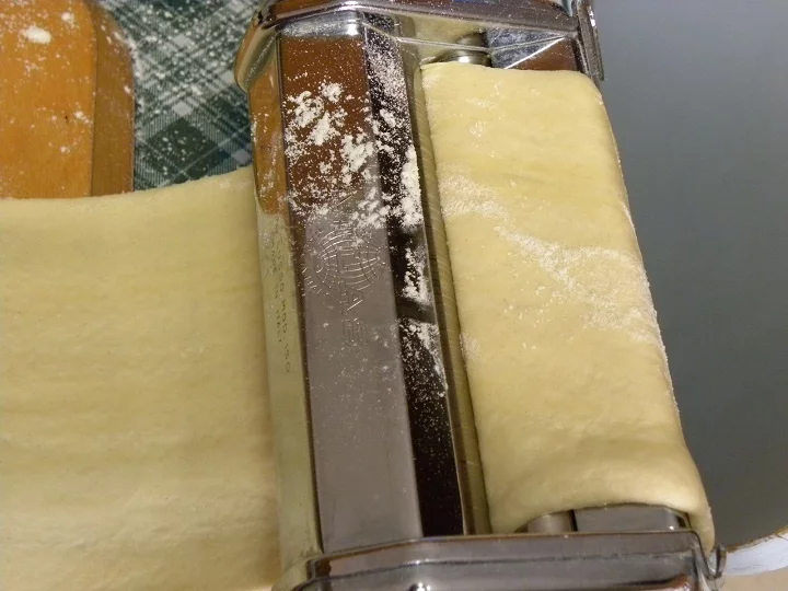 Phyllo with pasta machine image