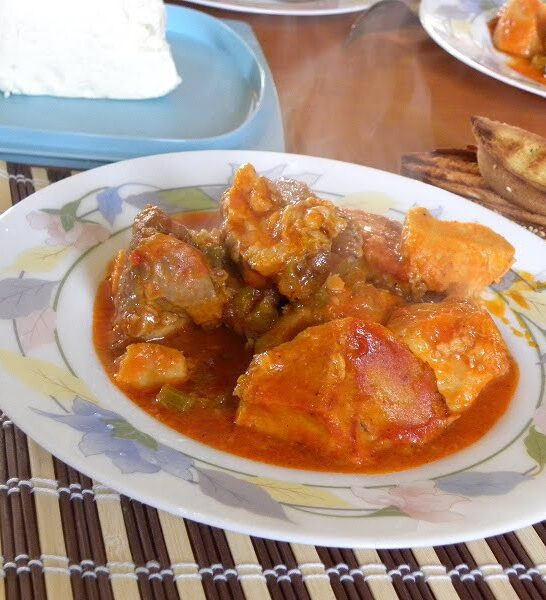 Chirino me Kolokassi (Pork Stew with Taro)
