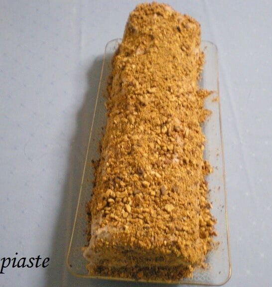 Kormos me Amygdala (Almond Roulade)