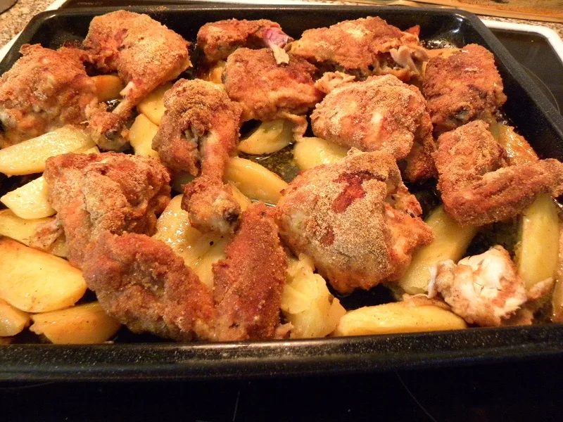 kotopoulo pane breaded chicken with potatoes image
