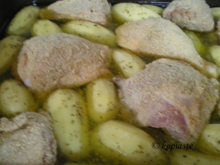 preparing-kotopoulou-pane