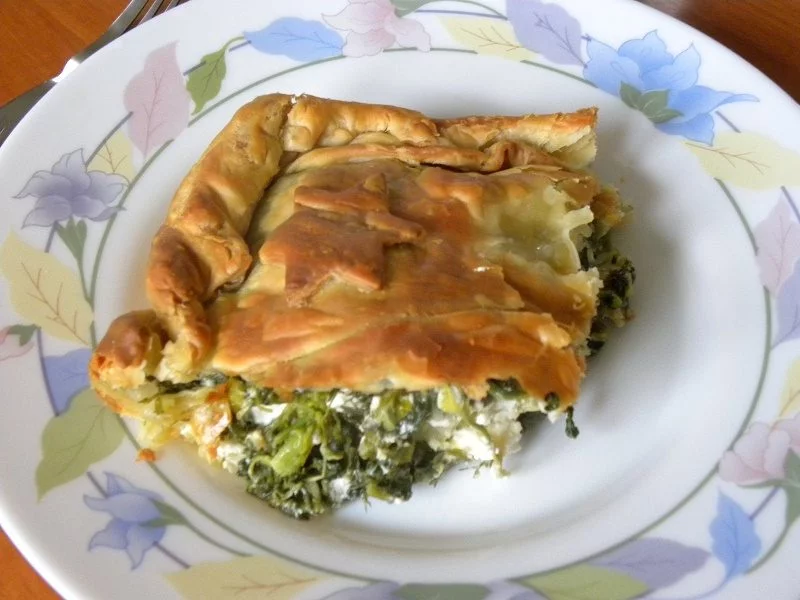 spanakopita cut