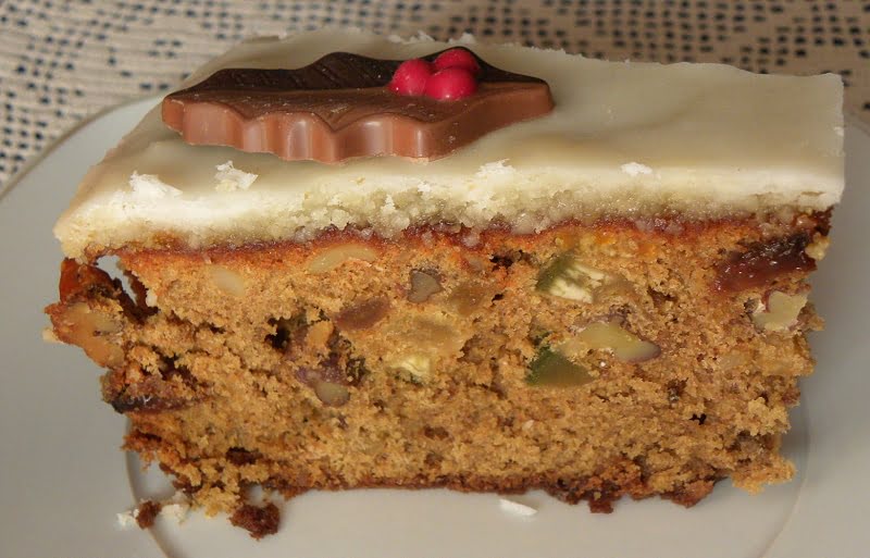 Christmas cake cut image