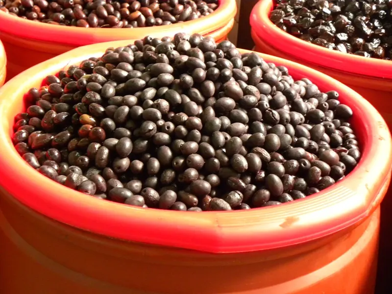Kalamata olives image