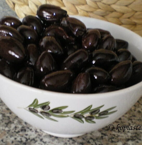 Kalamata Olives (Elies Kalamon)