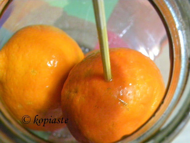 Mandarins pierced