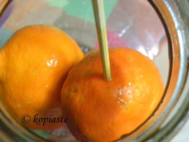 Mandarins pierced