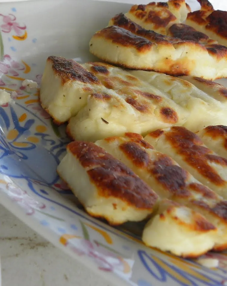Grilled halloumi image