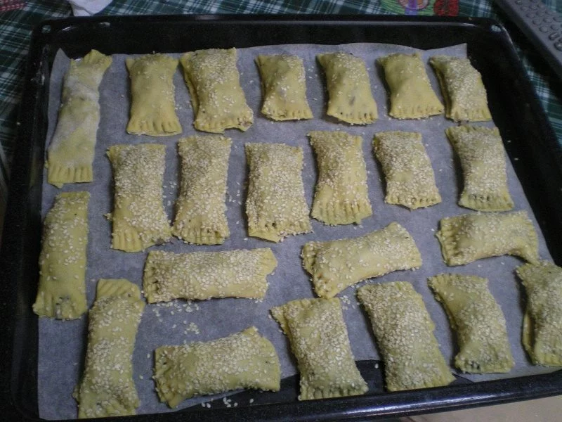 Preparing eliopitakia photo