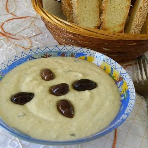 Taramosalata with white taramas image