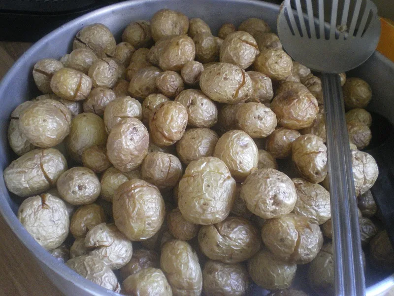 fried-potatoes fried baby potatoes image