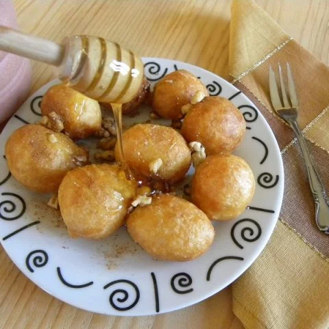Greek loukoumades image
