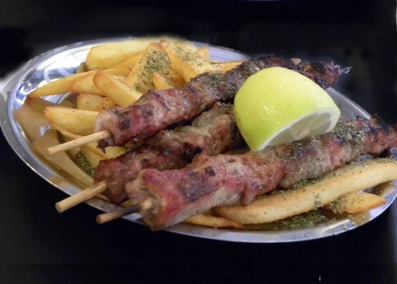 souvlaki with fried potatoes image