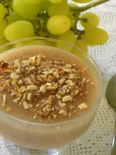 Moustalevria with white grapes image