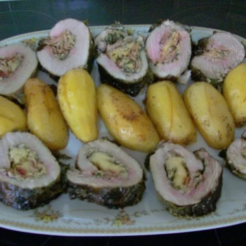Pork roast with vine leaves image