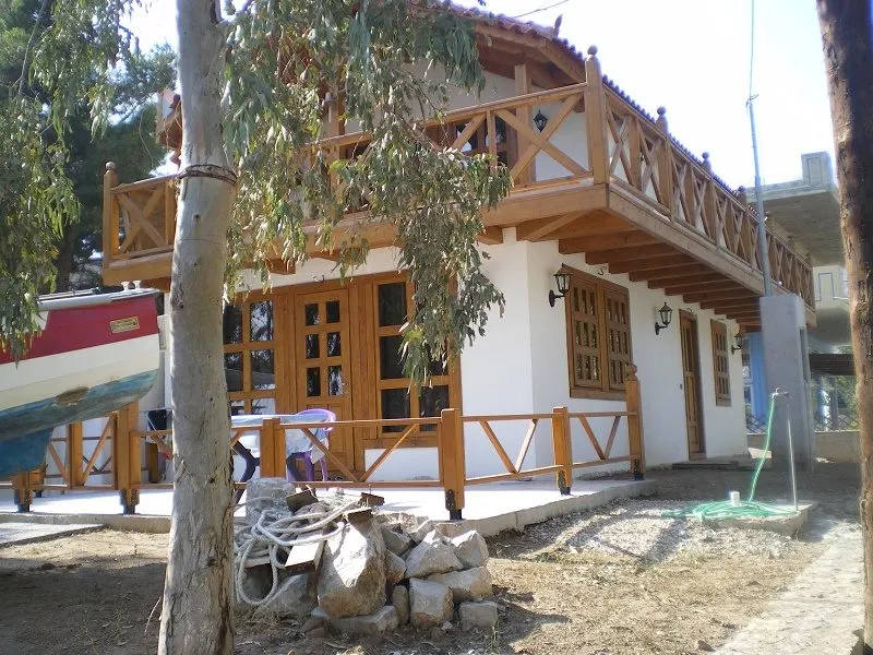 hotel at Saranti