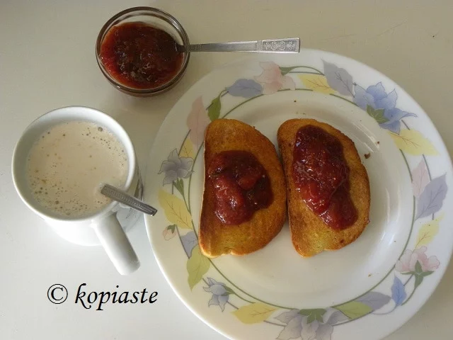 Fig, nectarine and peach jam