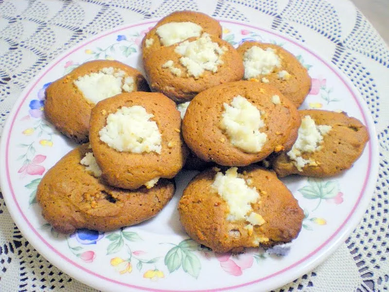Moustokouloura me Anthotyro image