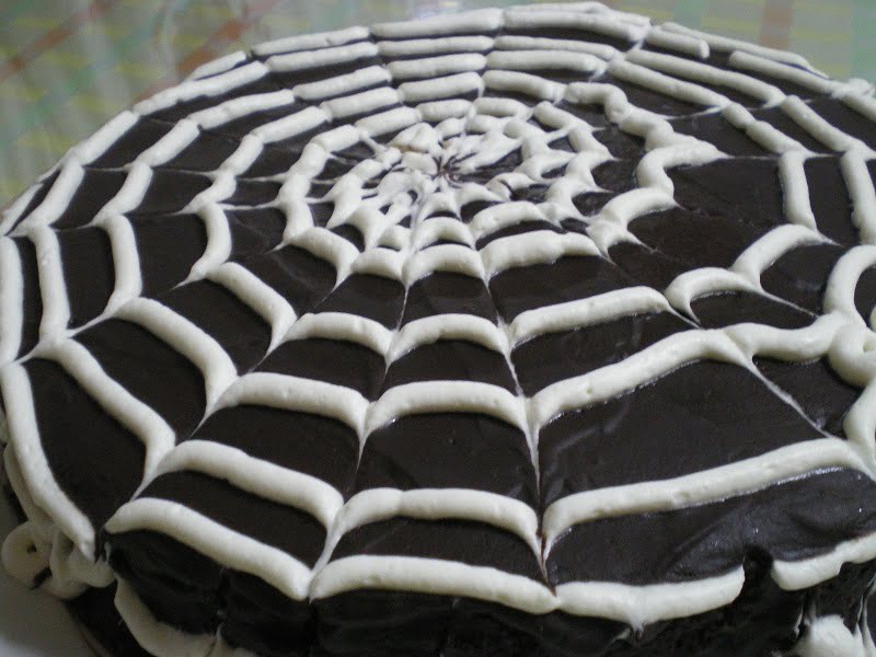 Cob Web Cake image