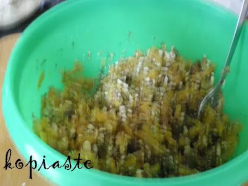 mixture of kolokotes with figs image