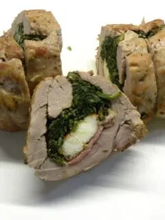 Stuffed pork tenderloin with spinach, halloumi and bacon image