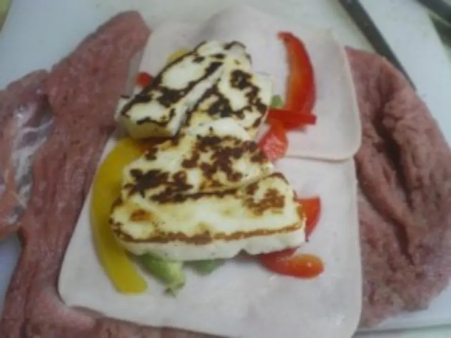 psariberfri with halloumi and peppers image