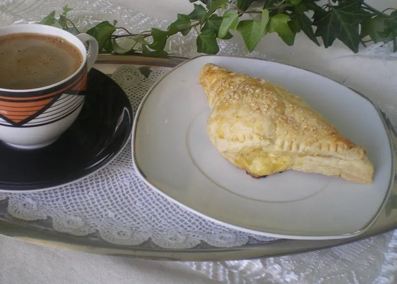 Tyropitakia with greek coffee