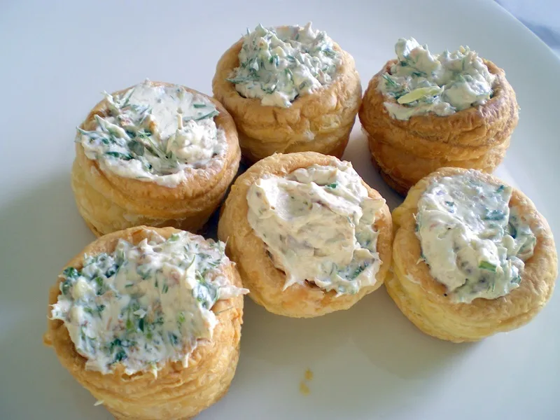 vols-au-vent-with-salmon vols au vent with smoked salmon image