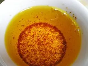 wine with saffron image