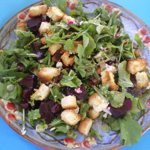 Greek style Winter Panzanella (Beet Salad)