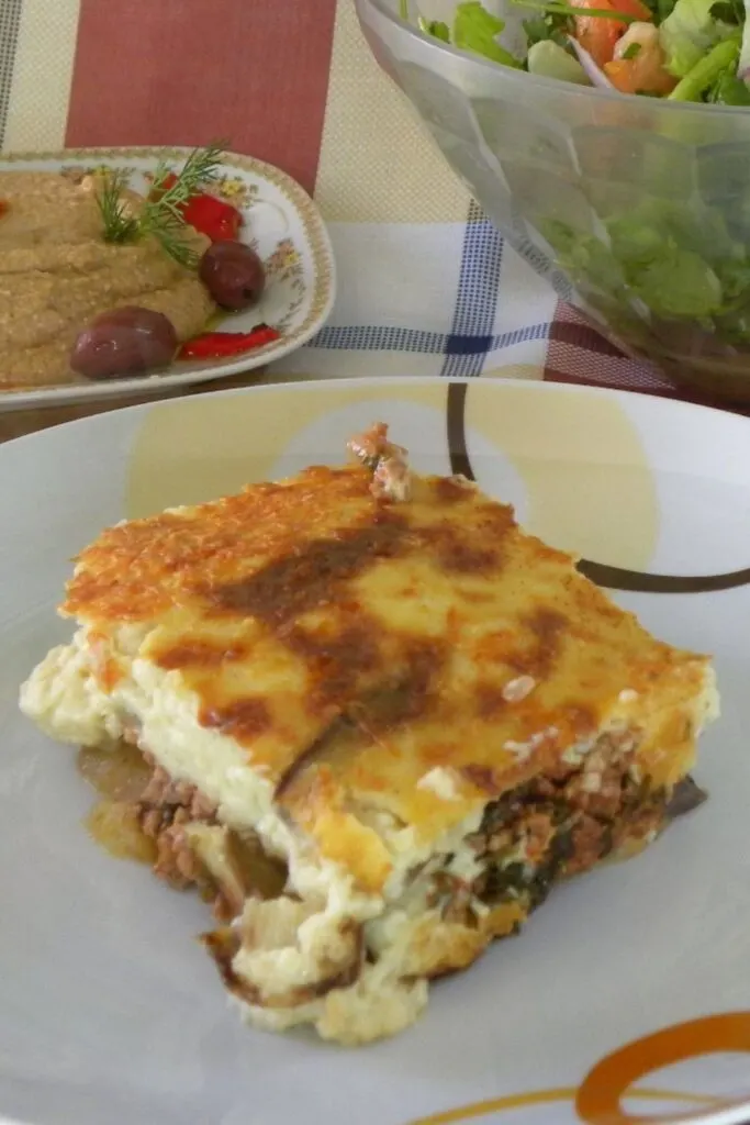 Moussakas vegan or nistisimos image
