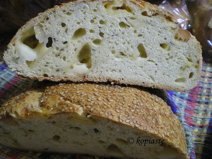 Halloumopita halloumi bread