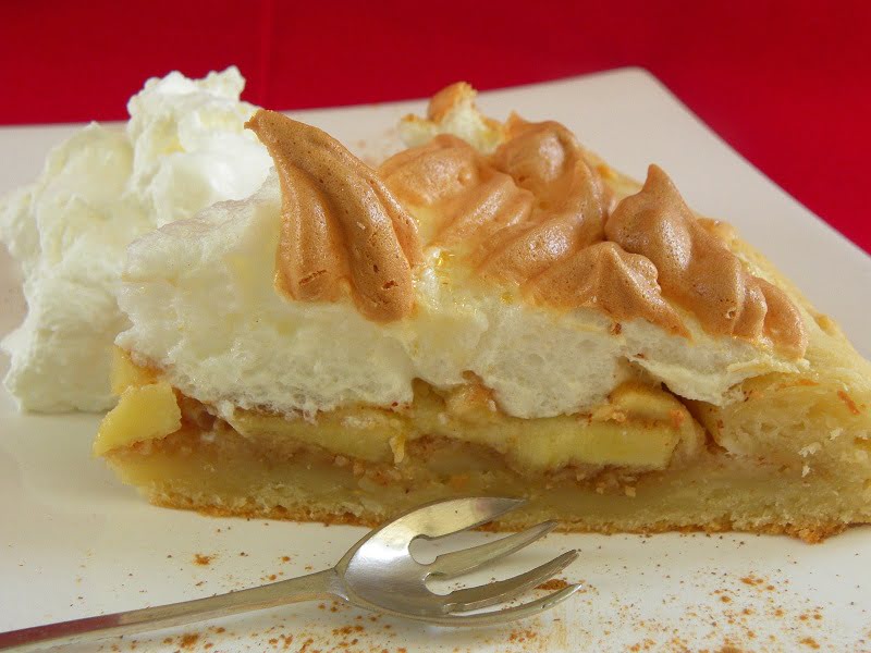 Apple meringue galette image