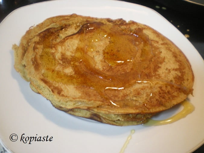 pancakes with honey
