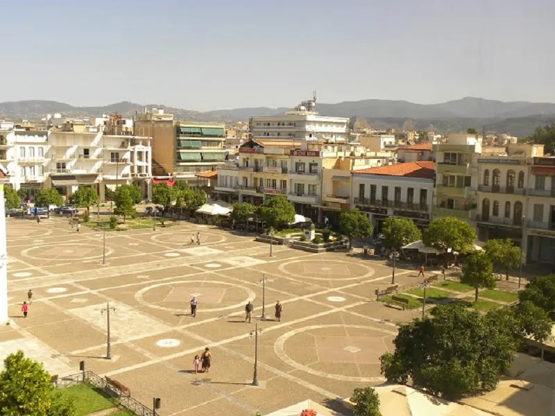 central square of sparti image