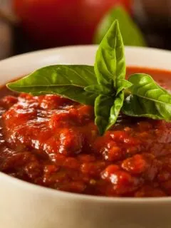 Homemade marinara sauce image