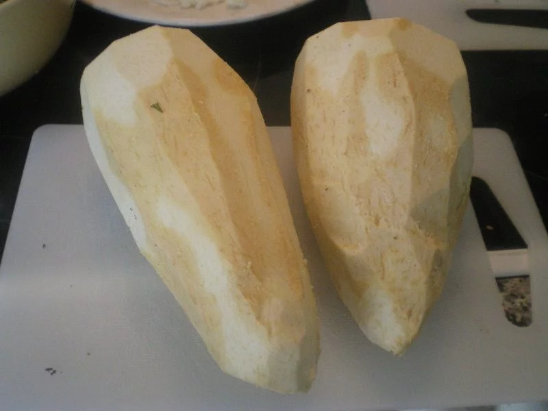 Peeled taro image