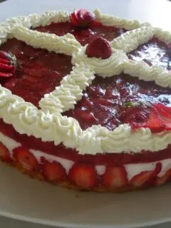 Strawberry Mousse and Jelly Cake image