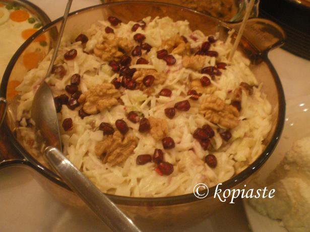 Lahanosalata cabbage salad image