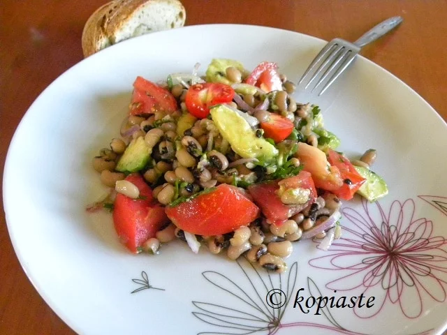 Mavrommatika with avocado image