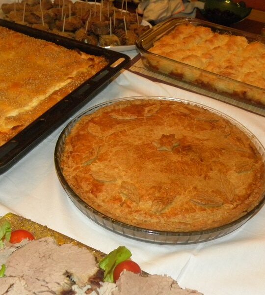Homemade Greek Mushroom Pie with Leeks (Manitaropita me Prassa)