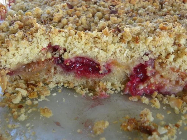 Plumb crumble cut Nectarine crumble cut image