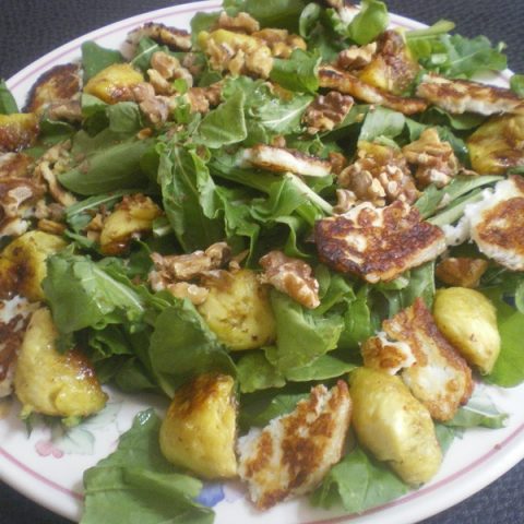 Rocket and fig salad image