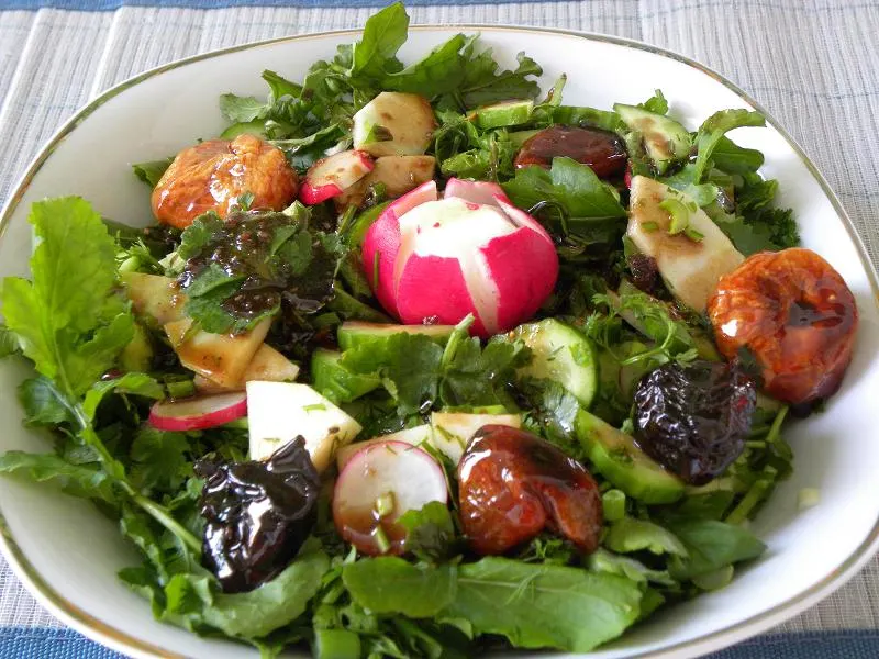 Rocket Aromatic Salad with pomegranate caramelized dry fruit Rocket Aromatic Salad with pomegranate caramelized dried fruit image