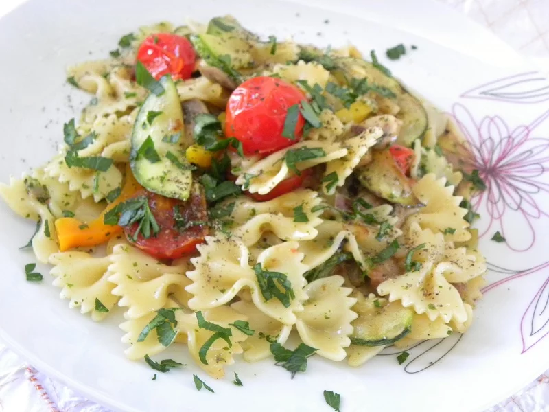 Hot Vegetables Pasta Salad image