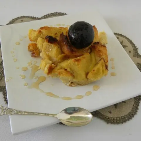 Tsoureki Pudding