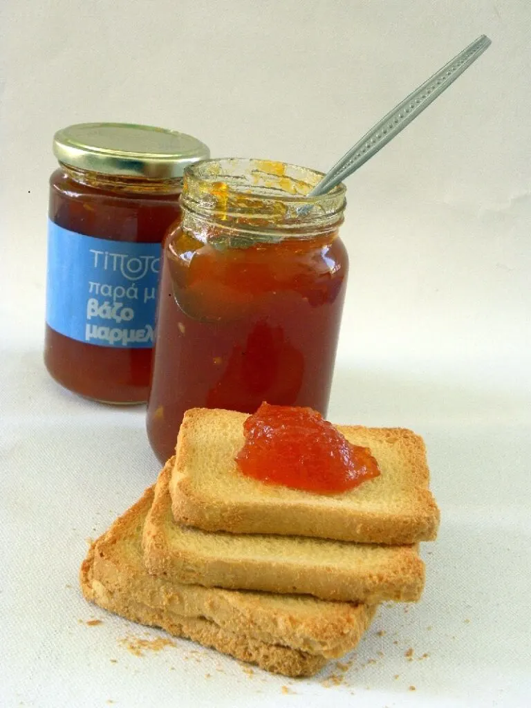 Apricot jam4 Apricot jam on rusks image