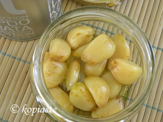 Roasted garlic picture