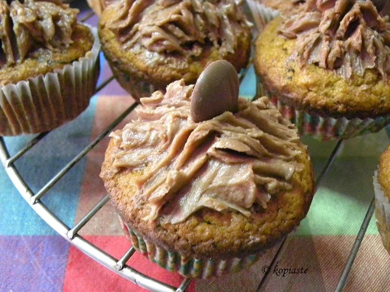 carob-buttnernut-squash-muffins