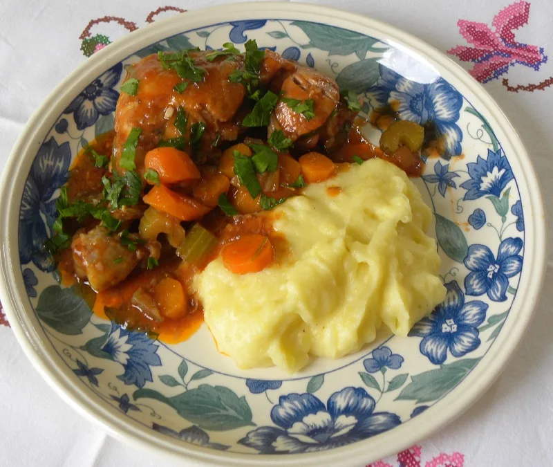 Pollo alla cacciatora Pollo alla cacciatora photo